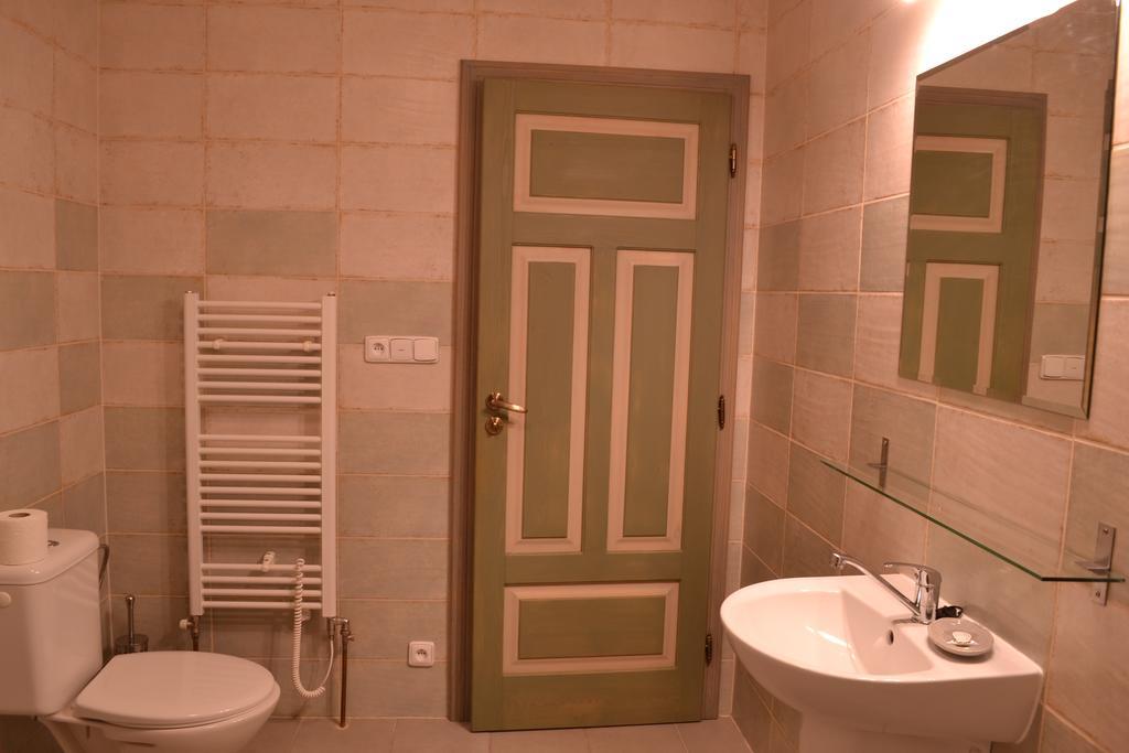 Penzion Dvůr Krasíkov Kokasice Exterior foto